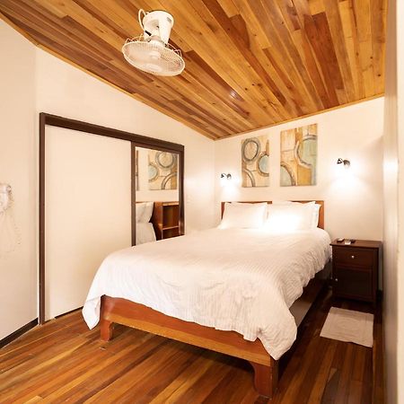 Gamai Monteverde Tiny House Bagian luar foto